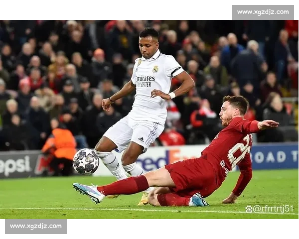 欧冠赛场巅峰对决经典回顾：历史上的那些难忘时刻与传奇之战 - 副本 (3)